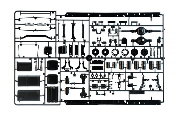 Italeri 3971 Scania S770 4x2 Normal Roof &quot;Grey Cab&quot; 1/24
