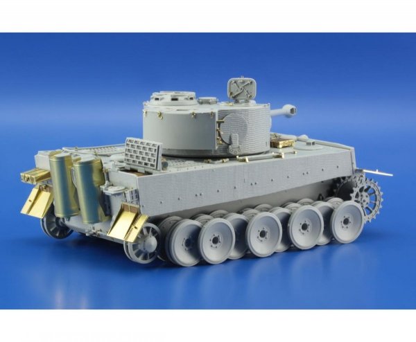 Eduard 36276 Tiger I Mid production fenders Dragon