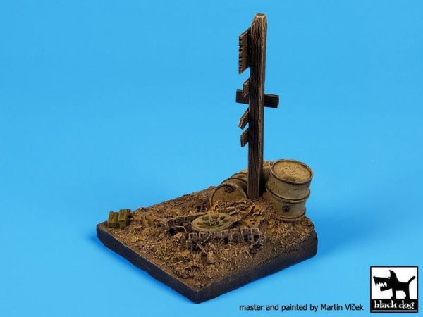 Black Dog D35042 Road signs base 1/35