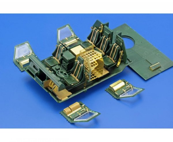 Eduard 36263 ATF Dingo 2 GE A PatSi interior REVELL 1/35