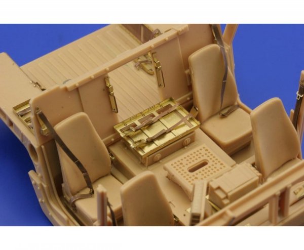 Eduard 36209 M-1151 EAC interior 1/35 Academy