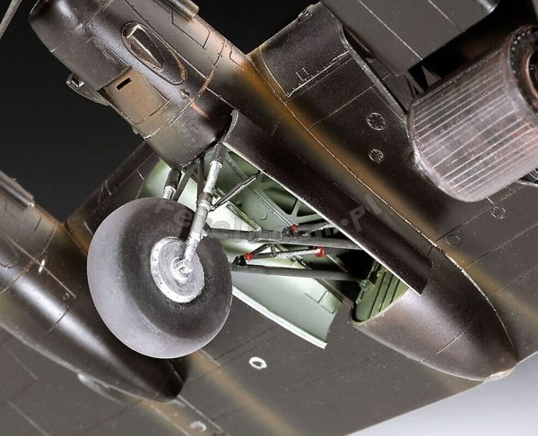 Revell 64295 Lancaster B. III Dambusters - model set 1/72