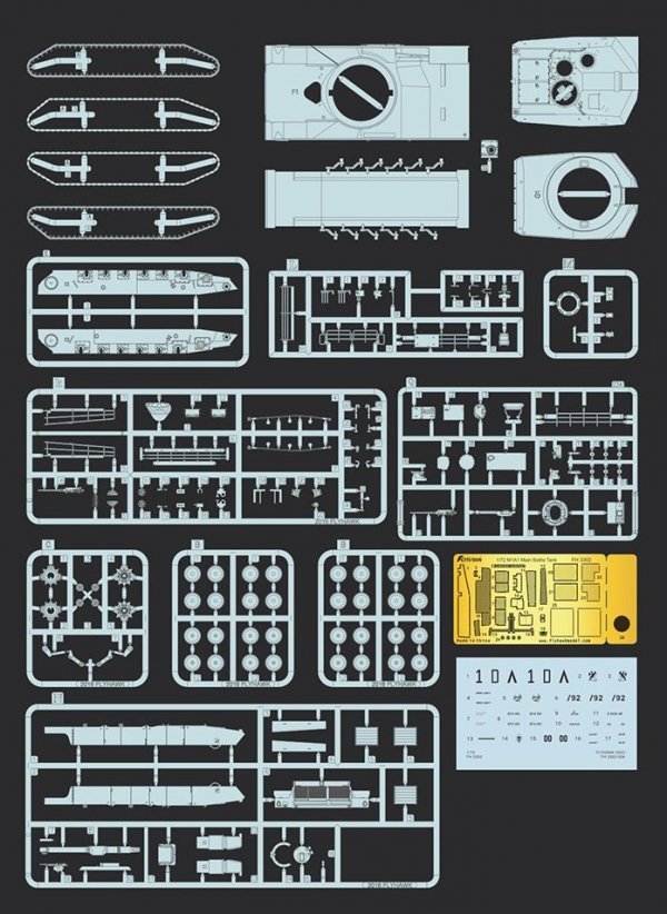 Flyhawk FH3302 M1A1 Main Battle Tank 1/72