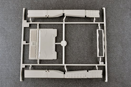 Trumpeter 09579 Russian T-80UE-1 MBT 1/35