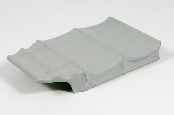 Panzer Art RE35-358 Canvas cover for Sd.Kfz 11 1/35