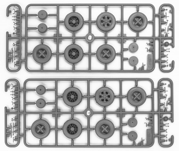 ICM DS3509 Wehrmacht Radio Trucks (Henschel 33D1 Kfz.72, Krupp L3H163 Kfz.72) 1/35