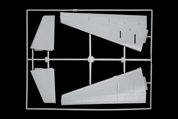 Italeri 2623 S - 3 A/B VIKING 1/48