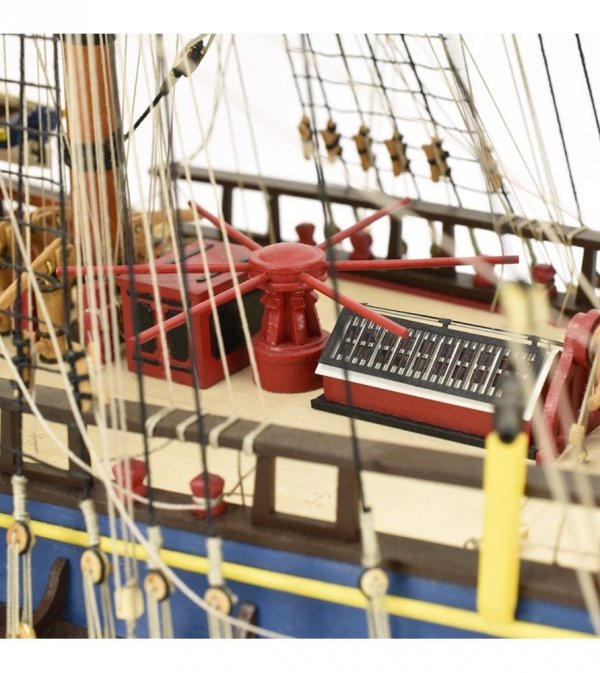 ARTESANIA LATINA 22520 HMS Endeavour - James Cook's legendary ship 1/65