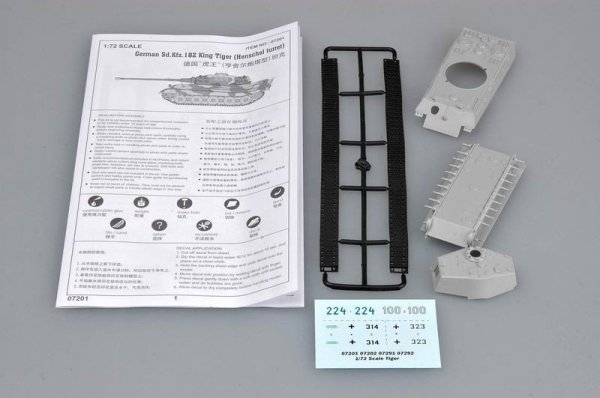 Trumpeter 07202 German Sd.Kfz.182 King Tiger (Porsche turret) (1:72)