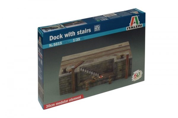 Italeri 5615 Dock with Stairs (1:35)
