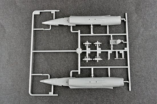 Trumpeter 01686 Nanchang Q-5 (1:72)