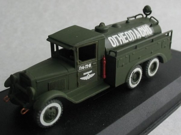 PST 72021 Fuel Truck BZ-35 1/72