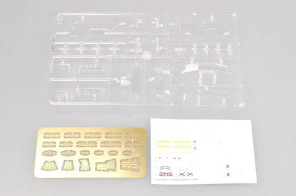 Trumpeter 04516 RUSSIAN NAVY UDALOY CLASS DESTROYER ADMIRAL PANTELEYEV 1/350