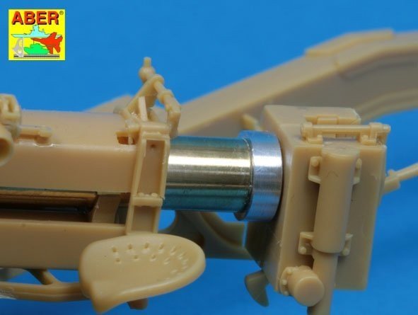 Aber 35L-313 Barrel for British 17pdr Anti-Tank Gun Mk.I with ball-shaped muzzle brake / Lufa do angielskiej 17 funtowej przeciw-pancernej armaty Mk.I z kulistym hamulcem wylotowym 1/35