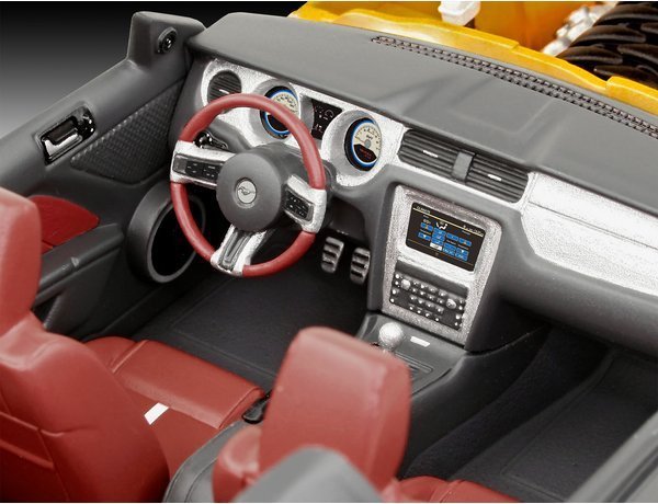 Revell 07046 Mustang GT 2010 Model Kit 1:25