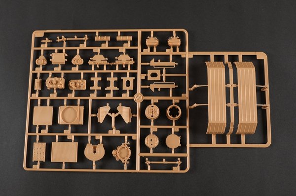 Trumpeter 01087 72V6 of 96k6 Pantsir-S1 SPAAGM BAZ-6909 1/35