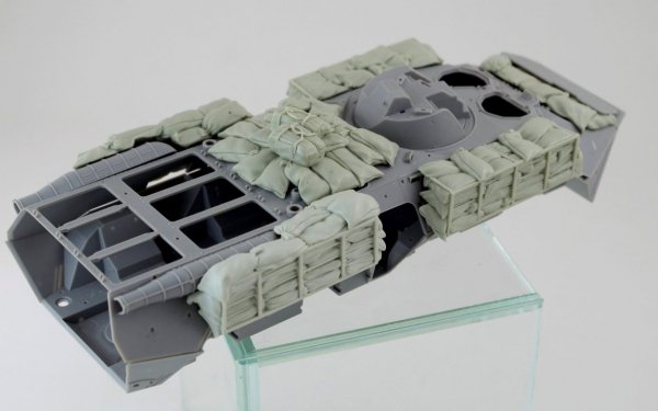 Panzer Art RE35-693 Sandbags armor for Ukrainian BTR-80 1/35