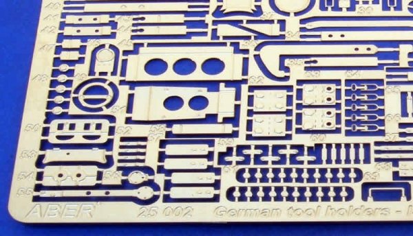 Aber 25002 German tool holders - late used from 1943 1:25 scale model (1:25)