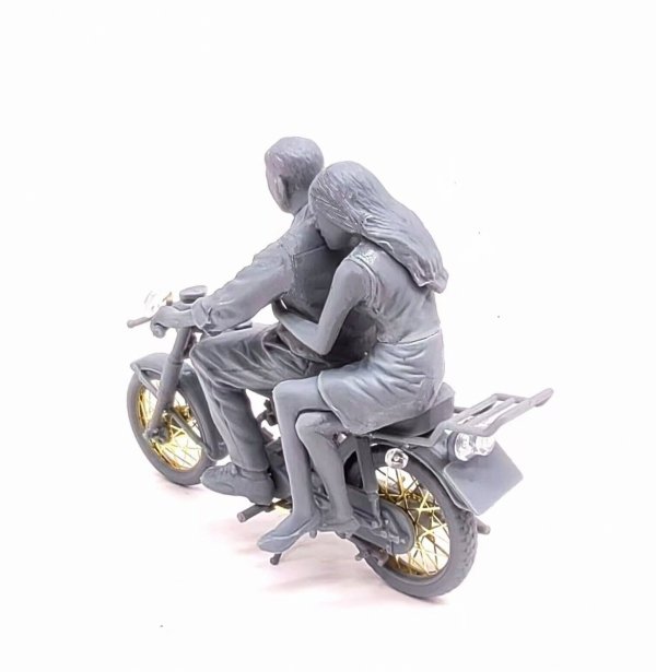 Gecko Models 35GM0127 60’~70's Southern Vietnamese &amp; Japanese SS50E Motorbike Set 1/35