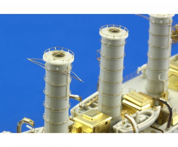 Eduard 53114 SMS Emden part 1 REVELL 1/350