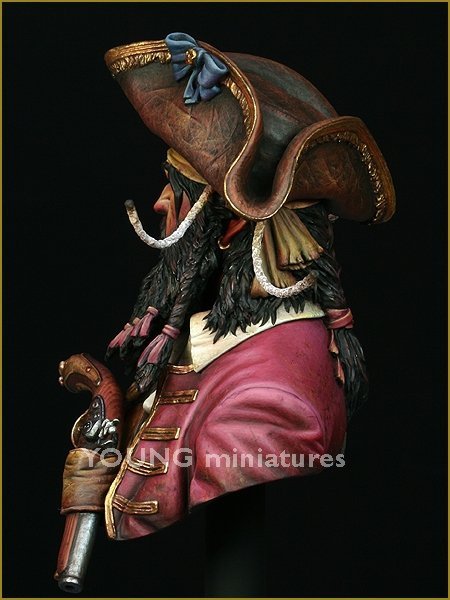 Young Miniatures YH1823 BLACK BEARD 1718 Queen Anne's Revenge 1/10