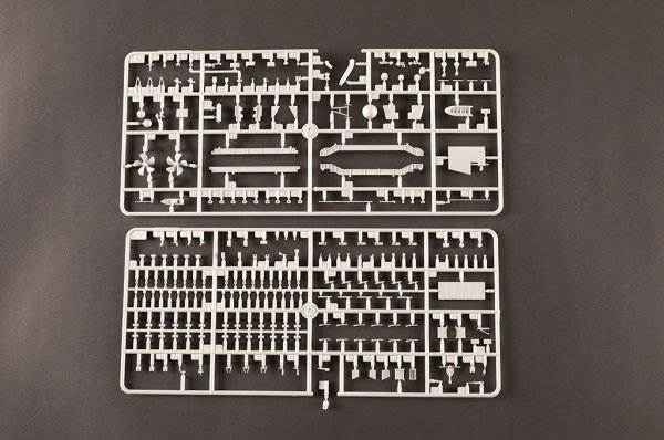 Trumpeter 05638 USS Gerald R.Ford CVN-78 1/350