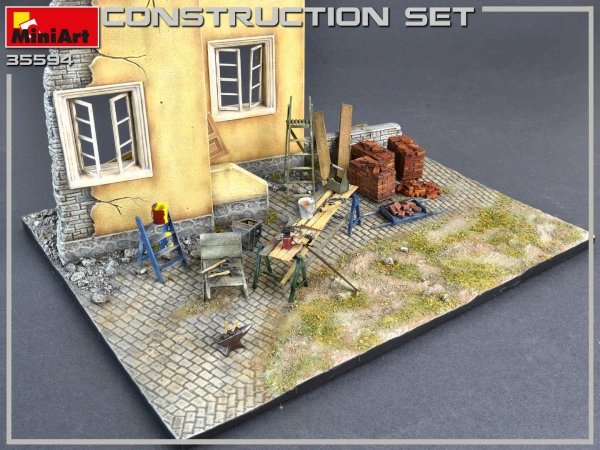 MiniArt 35594 Construction Set Kit: Ladders, Table, Buckets, Bricks, Cart, Anvil, Beams, Jack Stand &amp; Tools 1/35