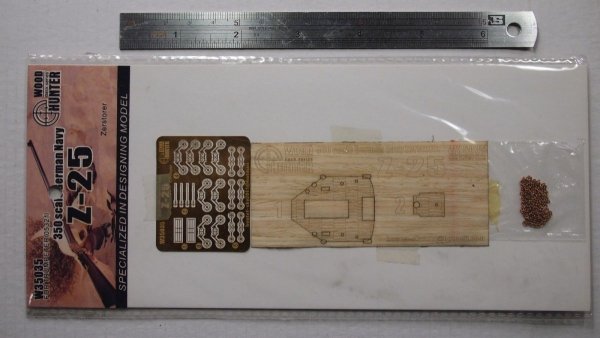 Wood Hunter W35035 Wood deck German Zerstorer Z-25 for Trumpeter 05321 1/350