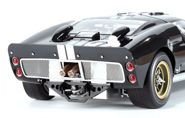 Meng Model RS-003 Ford GT40 Mk.II '66 Champion (pre-coloured) 1/12
