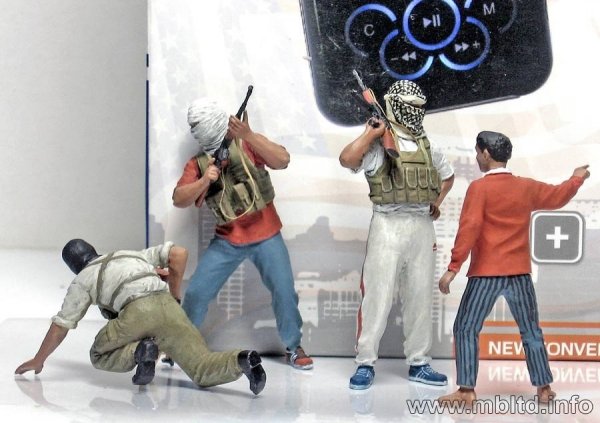 Master Box 3576 Iraq kit 2 (Iraqian insurgents) (1:35)
