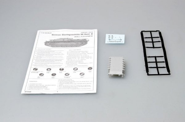 Trumpeter 07258 German Sturmgeschutz III Ausf. E (1:72)