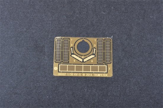Trumpeter 05552 KV-5 Super Heavy Tank (1:35)