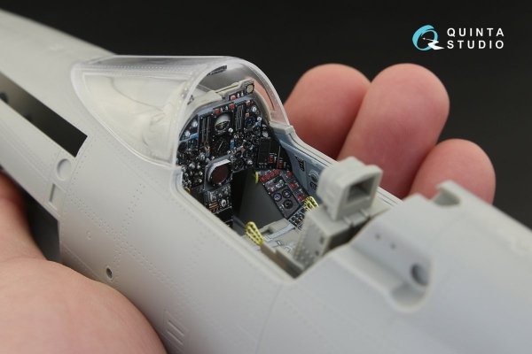 Quinta Studio QD32051 F-105D 3D-Printed &amp; coloured Interior on decal paper (for Trumpeter kit) 1/32
