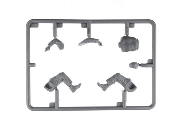 MiniArt 35202 German Command Bus GAZ-05-193 1/35