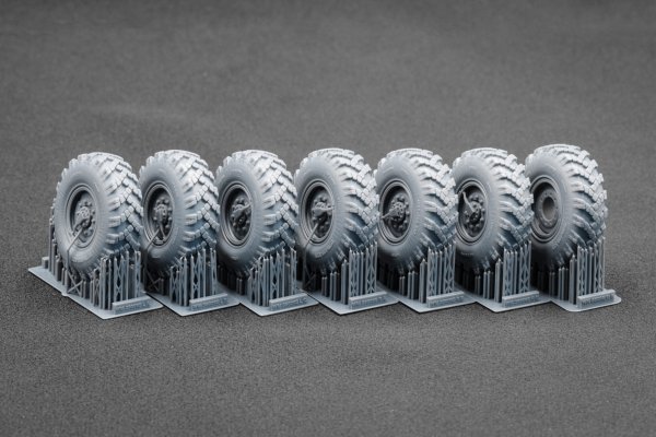 ScaleX WM 35008S Kamaz 4310 Sagged wheel set (for ICM) 1/35