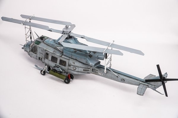 Trumpeter 05118 UH-1Y Venom 1/35