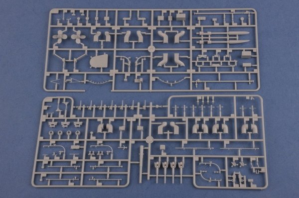 Hobby Boss 82002 Japanese Battleship Mikasa 1902 1/200