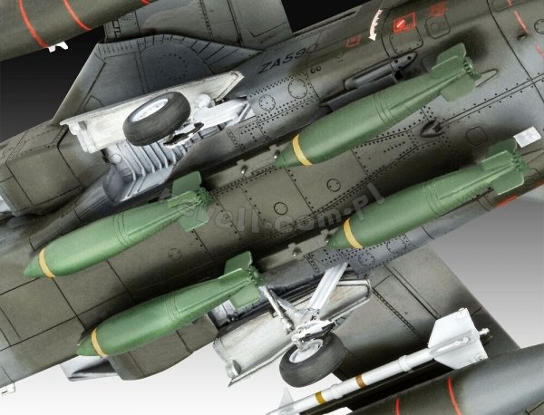 Revell 03801 Tornado Twin Pack - 50 Anniversary Panavia Tornado 1/72