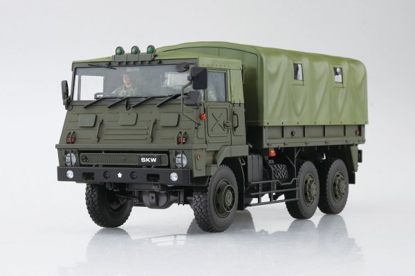 Aoshima 05894 Isuzu SKW-464 MILITARY#2 3 1/2t Truck 1/35