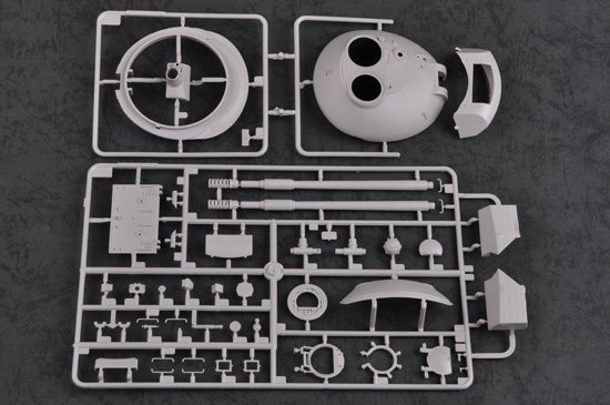 Trumpeter 05546 Soviet T-10M Heavy Tank