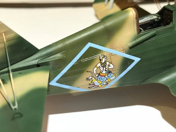 Freedom 18009 ROCAF Curtis BF2C-1 Hawk III 1/48