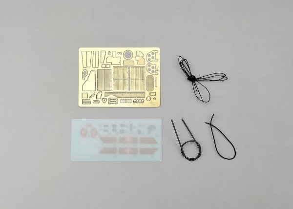 Amusing Hobby 35A050 Russian Main Battle Tank T-90A FULL INTERIOR 1/35