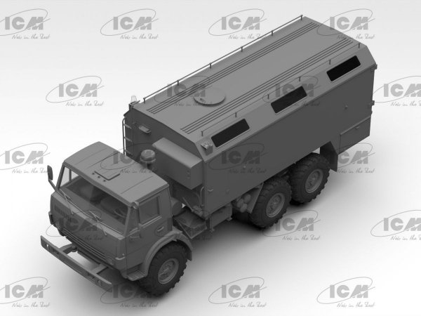 ICM 35003 AR-2 (43105) Hose fire truck 1/35