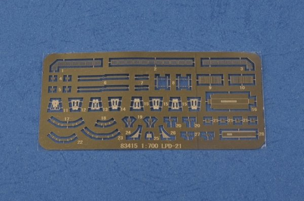Hobby Boss 83415 USS Forrest Sherman DDG-98 1/700