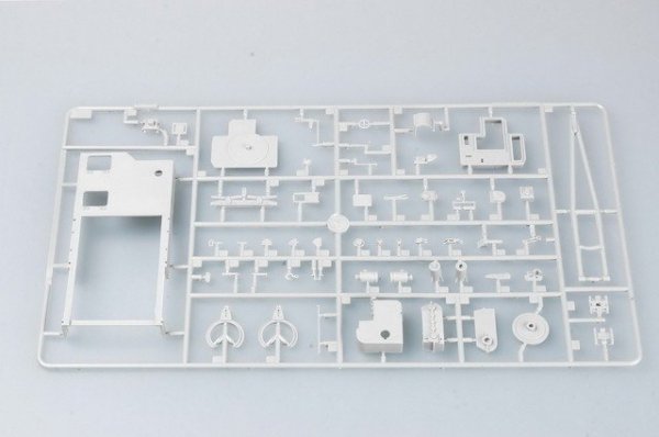 Trumpeter 00363 German Pz.Kpfw IV Ausf F Fahrgestell (1:35)