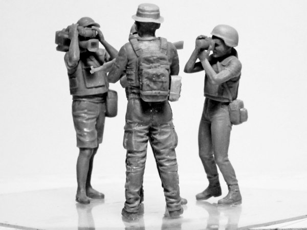ICM 35751 Journalists in War 1/35