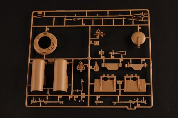 Hobby Boss 82607 Pz.Kpfw. VI Tiger 1 Early 1/16