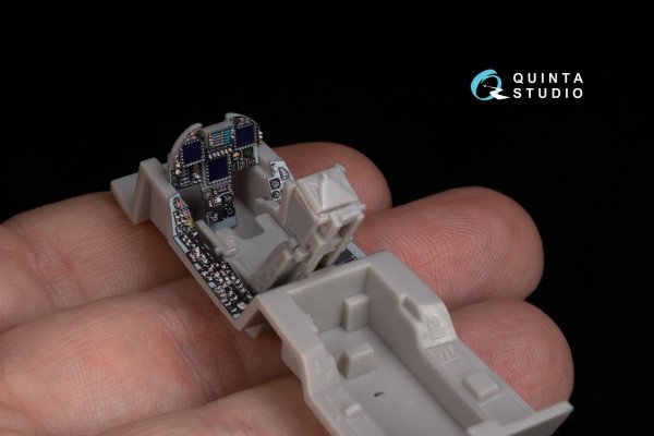 Quinta Studio QDS-48284 F/A-18A++ 3D-Printed &amp; coloured Interior on decal paper (Hasegawa) (Small version) 1/48