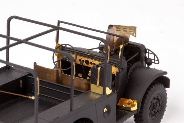Eduard 36492 WC-51 ZVEZDA 1/35