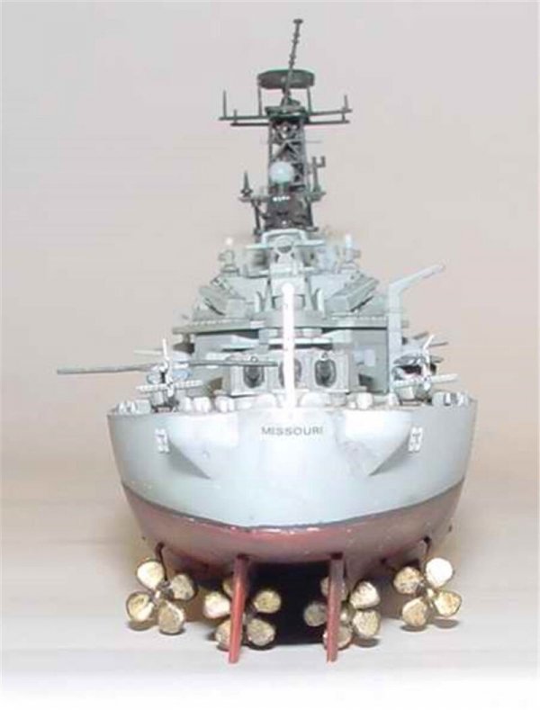 Trumpeter 05706 US Battleship BB-64 Wisconsin 1991 Modern 1/700